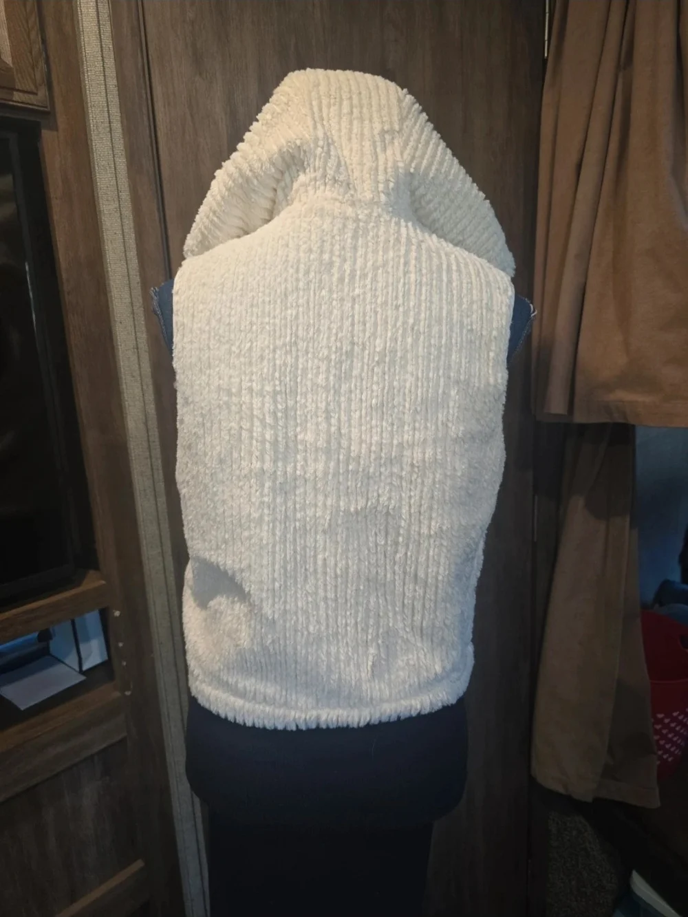 BKE Cream Hooded Quilted Vest